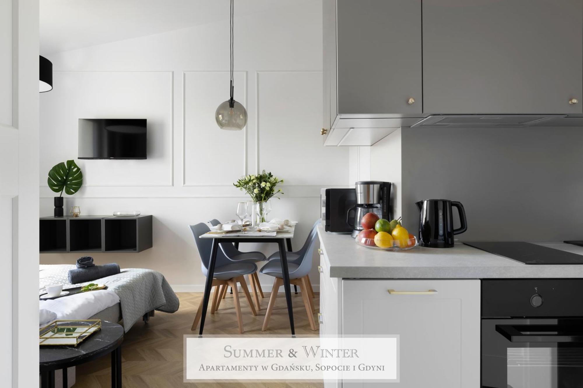 4 Stars, New Luxury Butterfly & Bike Apartments, Gdynia Orlowo, 15 Wyposazonych Mieszkan, Z Sypialnia, Winda I Platnym Parkingiem, Wysoki Standard Summerwinter, Blisko Molo Orlowo, Drog Rowerowych, Stadniny I Golf Park Exterior foto